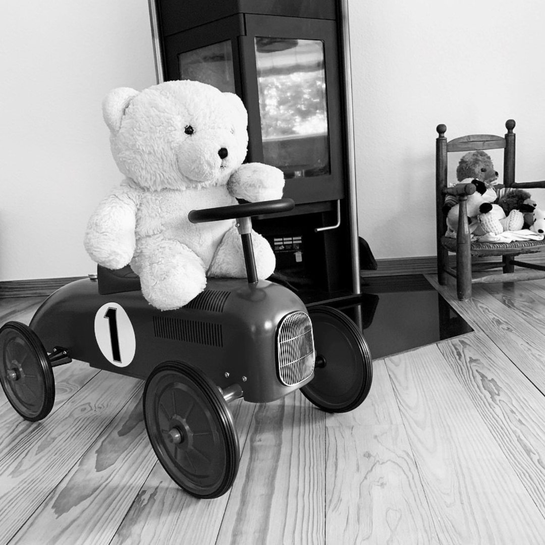 Classic Vintage Race Car Ride-On Vehicle, Silver
