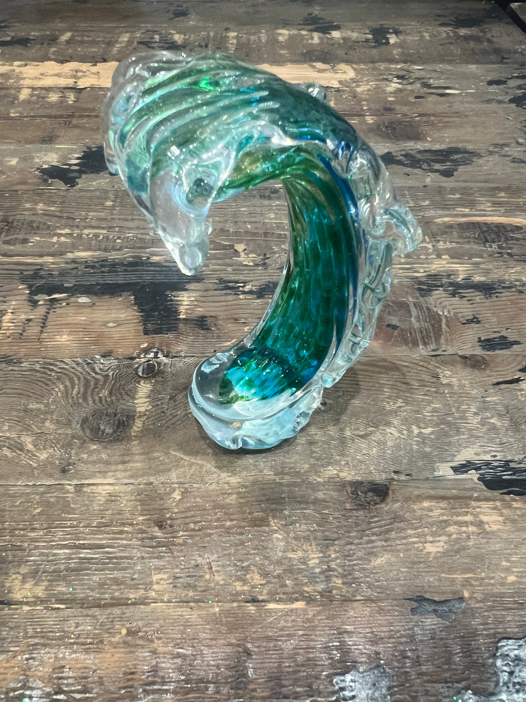 glass wave figurine