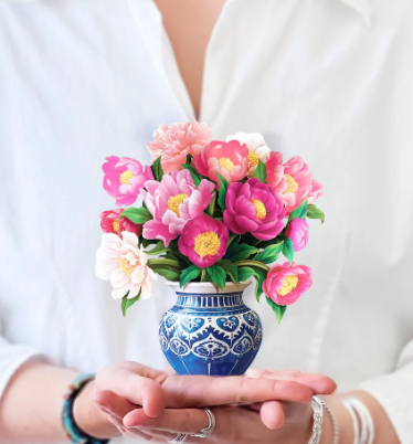 Fresh Cut Peony Paradise Mini Pop-up Bouquet