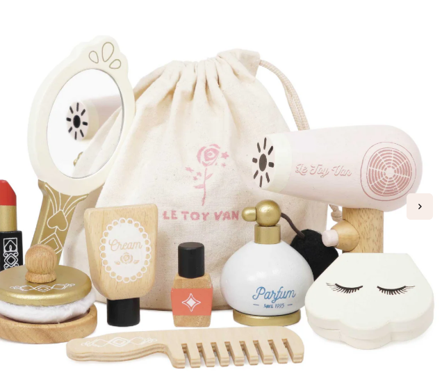 Beauty Shop Wood Toy